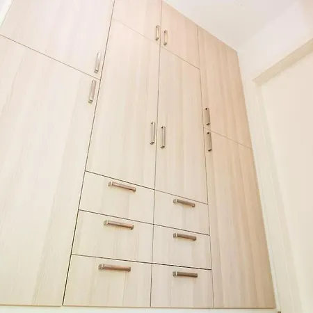 New! Carpe Diem 1,split-bacvice,free Wi-fi, Parking Apartman *