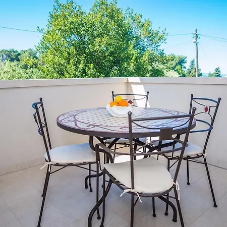 New! Carpe Diem 1,split-bacvice,free Wi-fi, Parking Apartman