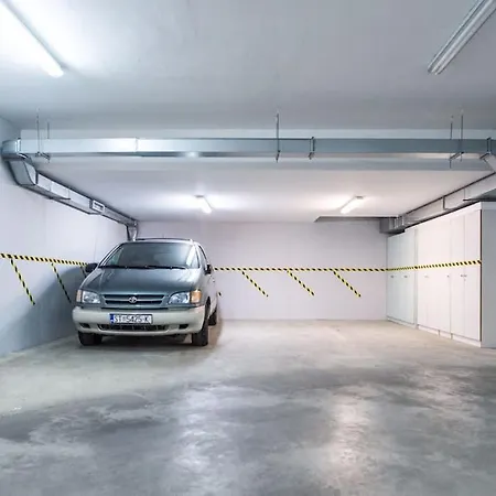 Apartman New! Carpe Diem 1,split-bacvice,free Wi-fi, Parking *