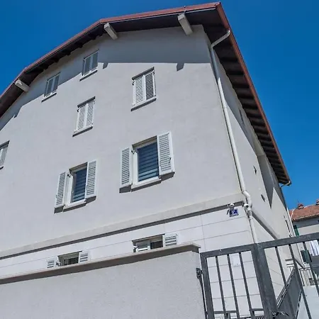 New! Carpe Diem 1,split-bacvice,free Wi-fi, Parking *