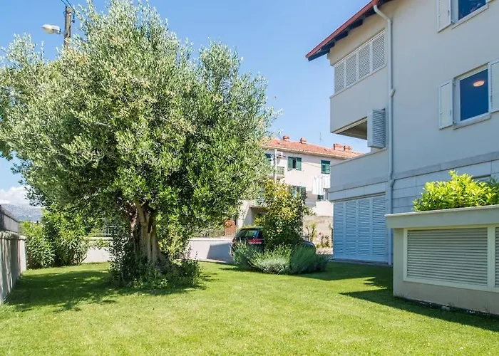 Apartmán New! Carpe Diem 1,split-bacvice,free Wi-fi, Parking