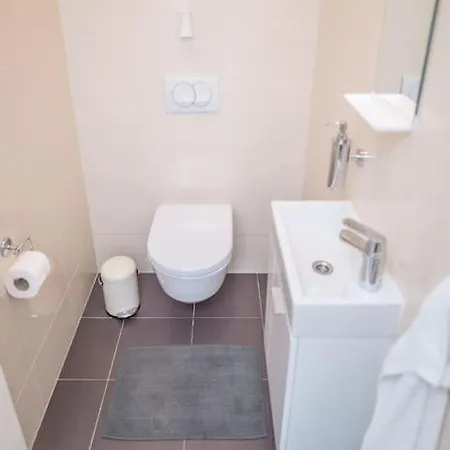 New! Carpe Diem 1,split-bacvice,free Wi-fi, Parking 아파트