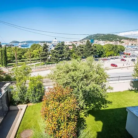 New! Carpe Diem 1,split-bacvice,free Wi-fi, Parking Split