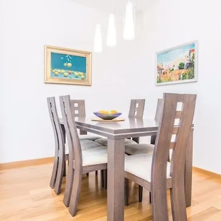 New! Carpe Diem 1,split-bacvice,free Wi-fi, Parking Apartament *